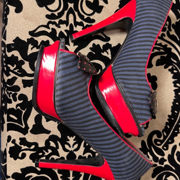 Blue & Red w/ Black Stripes Sailor Pin-up Rockabilly Platform Stiletto Heels - Picture 2 of 6